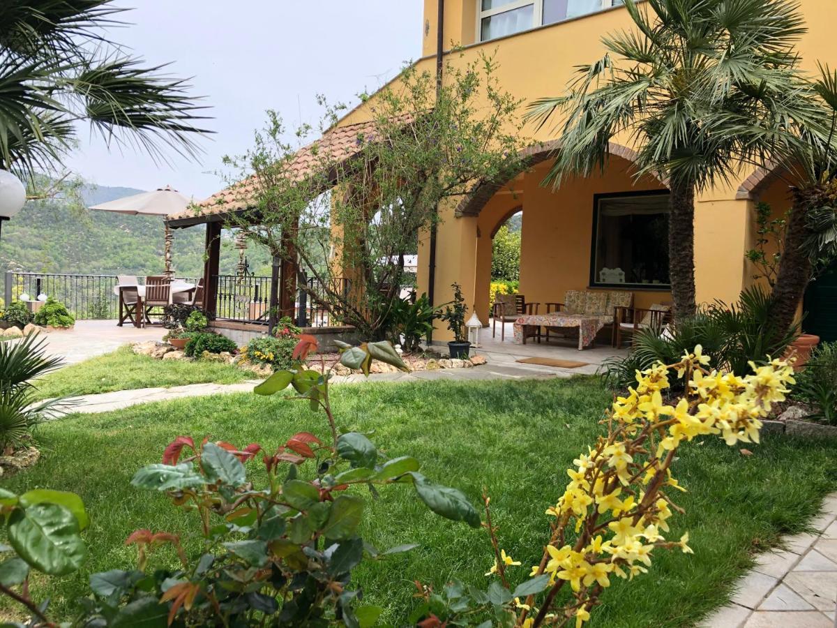 פייטרה ליגורה L'Acacia B&B מראה חיצוני תמונה