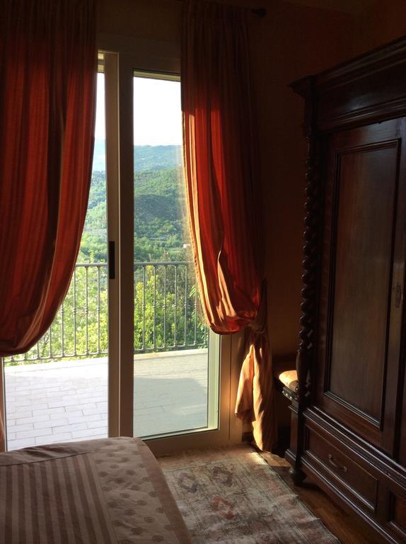 פייטרה ליגורה L'Acacia B&B חדר תמונה